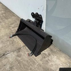 NEW 800mm TILTING MUD BUCKET SUIT 0.8 - 1.2T MINI EXCAVATORS #3 NEW 800mm TILTING MUD BUCKET SUIT 0.8 - 1.2T MINI EXCAVATORS #3