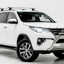 2015 Toyota Fortuner Crusade Auto 4x4 2015 Toyota Fortuner Crusade Auto 4x4