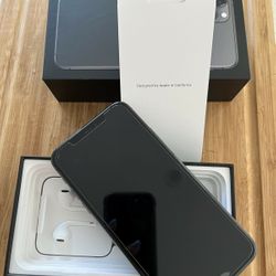 iPhone 11 Pro Max iPhone 11 Pro Max