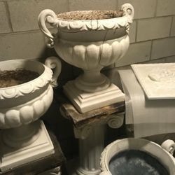 Garden pots, statues, and urn's #3 Garden pots, statues, and urn's #3