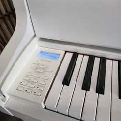 Casio GP300 Grand Hybrid digital piano. #2 Casio GP300 Grand Hybrid digital piano. #2