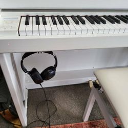 Casio GP300 Grand Hybrid digital piano. #3 Casio GP300 Grand Hybrid digital piano. #3