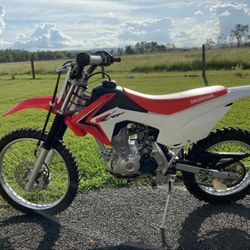 Honda CRF125FB Honda CRF125FB
