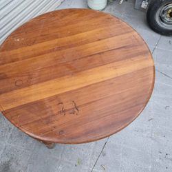 Antique Dining Table, made in 1907 Antique Dining Table, made in 1907