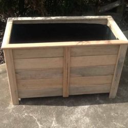 Hardwood raised planter boxes garden beds Hardwood raised planter boxes garden beds
