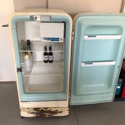 Retro Beer Fridge Freezer 160L #2 Retro Beer Fridge Freezer 160L #2