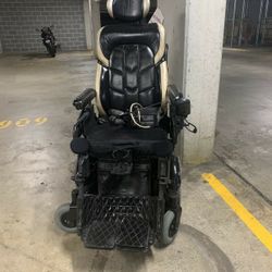 Quiky Power Wheelchiar #2 Quiky Power Wheelchiar #2