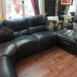 LEATHER CURVED LOUNGE WITH CHAISE. #2 LEATHER CURVED LOUNGE WITH CHAISE. #2